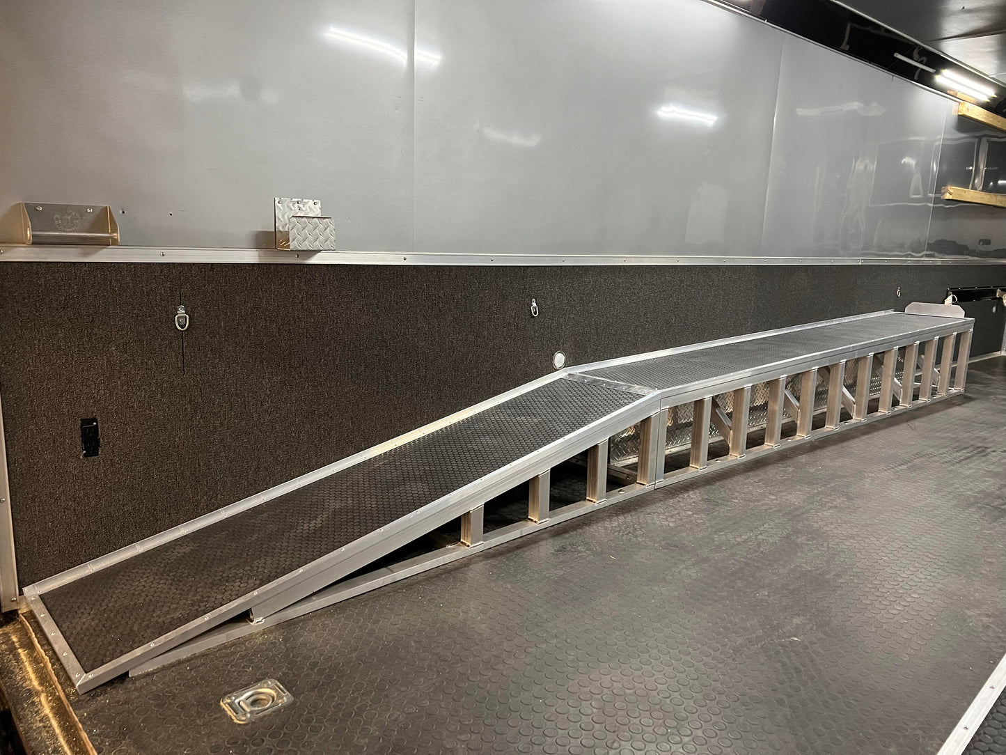 Trailer Wheel Well Ramp Overs