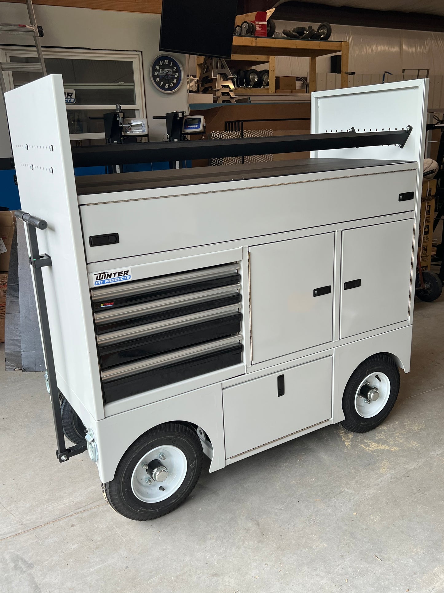 Ignition Series Pit Box