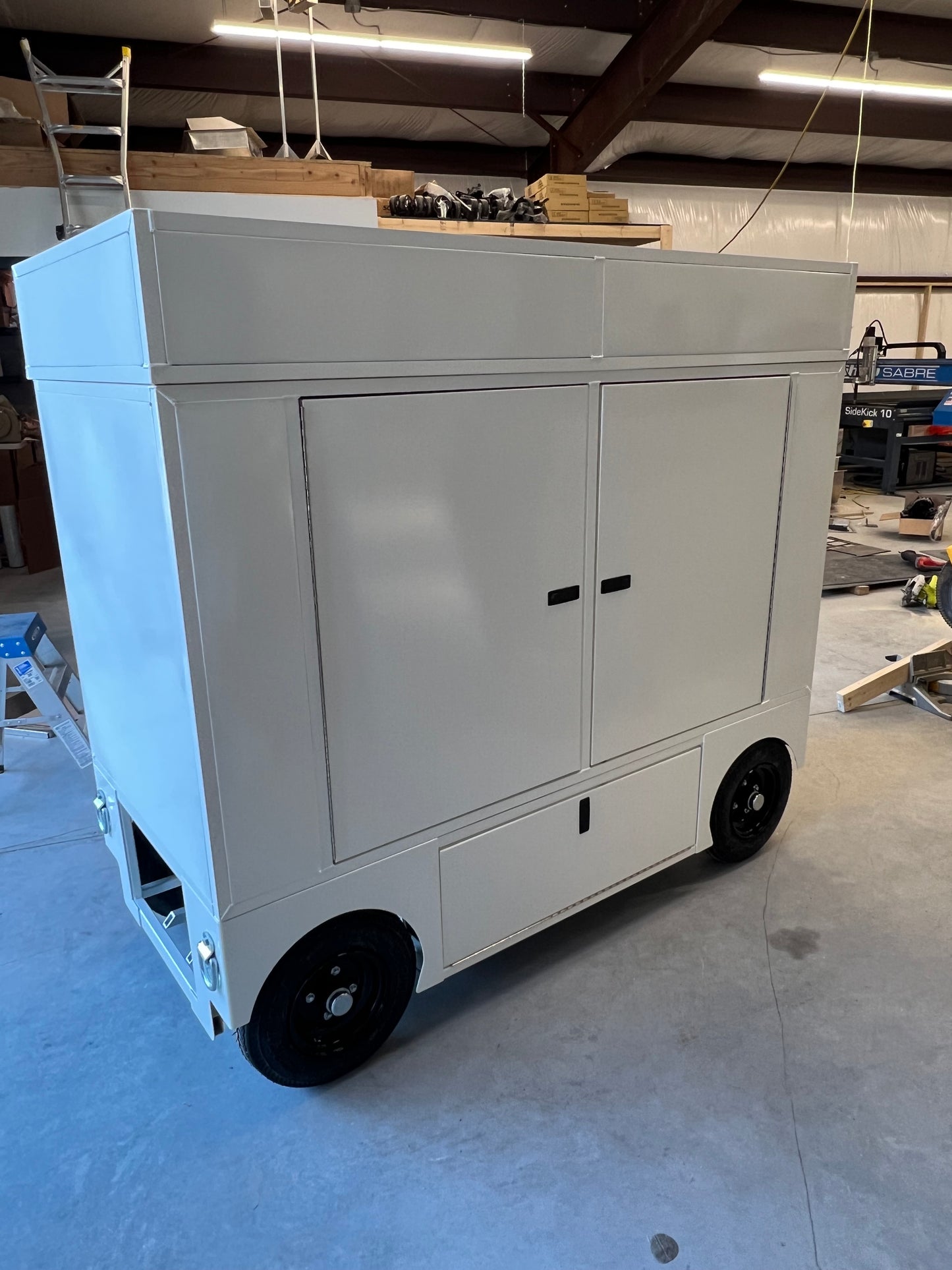 Revolution Series Pit Box