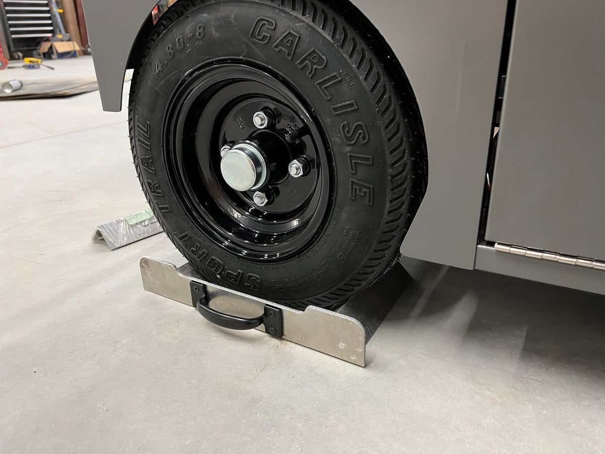 Chock Box Body Pit Box Wheel Chock – Winter Pit Products LLC