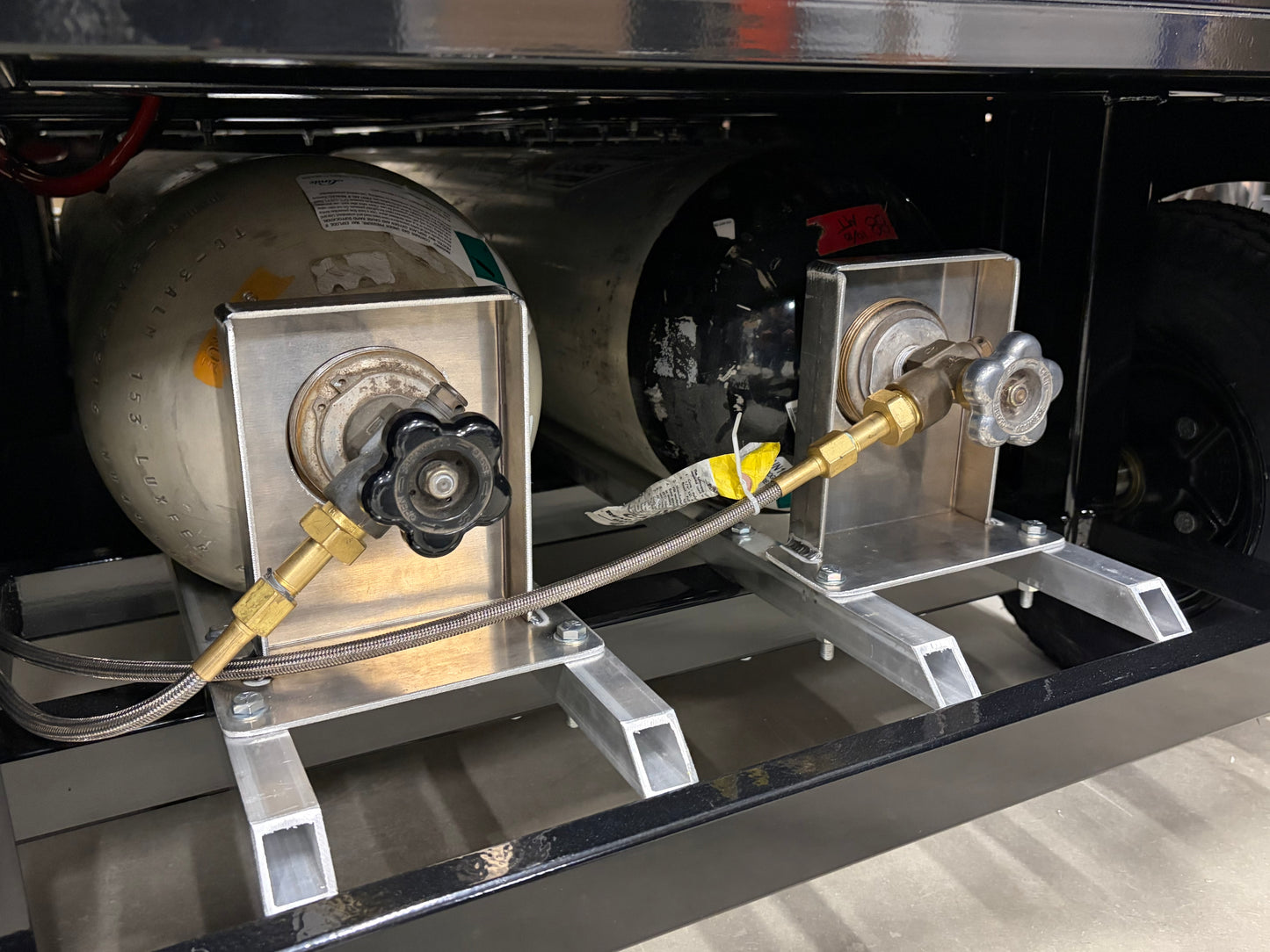 Remote Mounted Nitrogen Regulators and Fittings