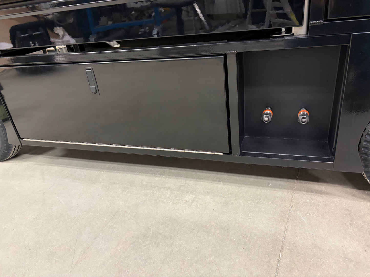 Remote Mounted Nitrogen Regulators and Fittings
