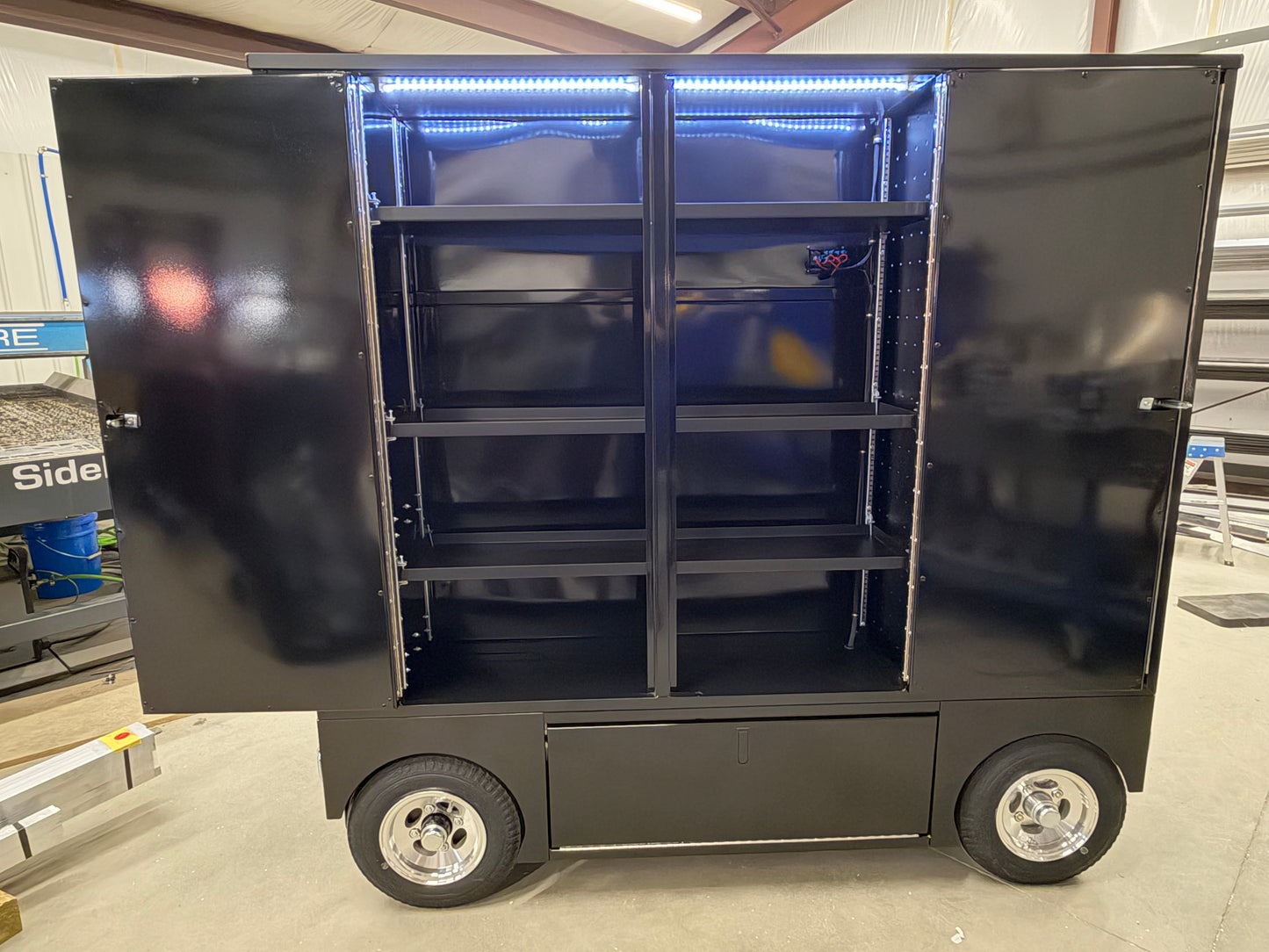 Velocity Series Pit Box