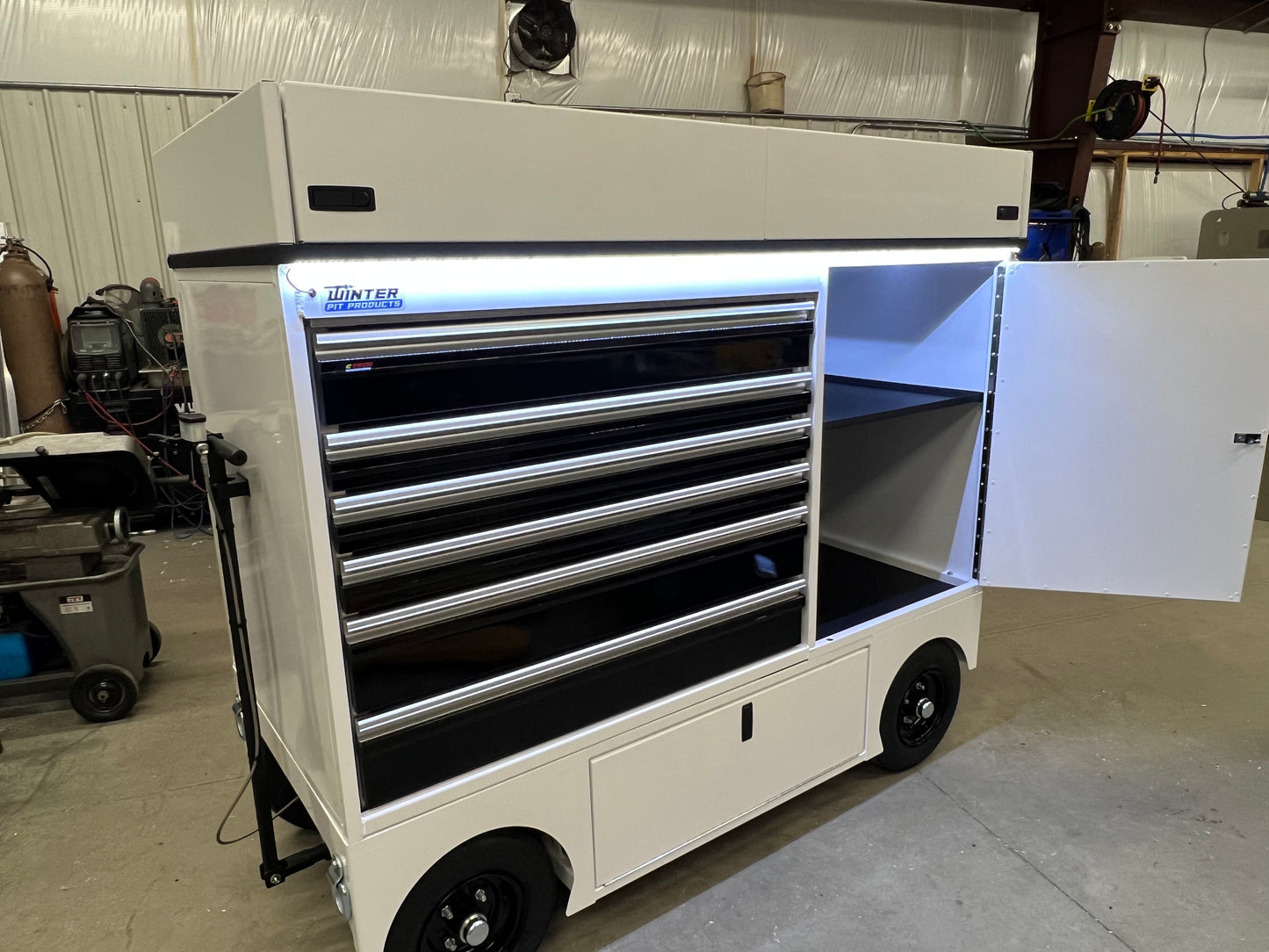 Revolution Series Pit Box